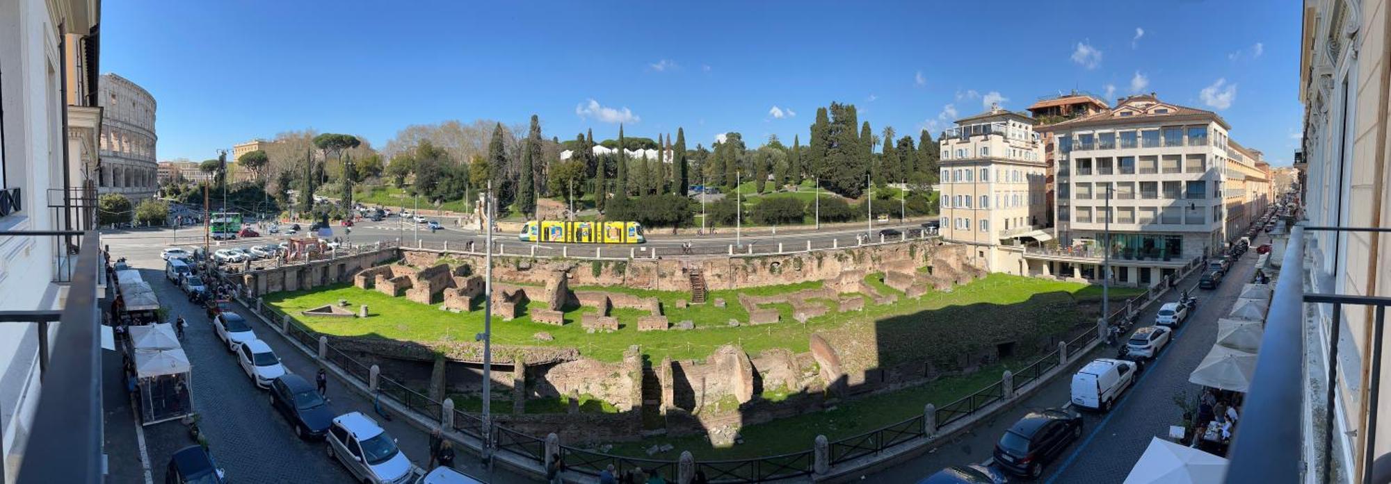 A Casa Di Lu, Al Colosseo - Guest House Рим Екстериор снимка